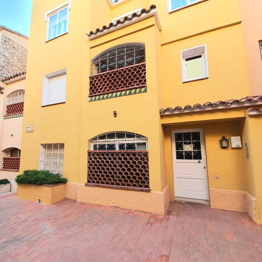 Leroy Apartment Empuriabrava Kültér fotó